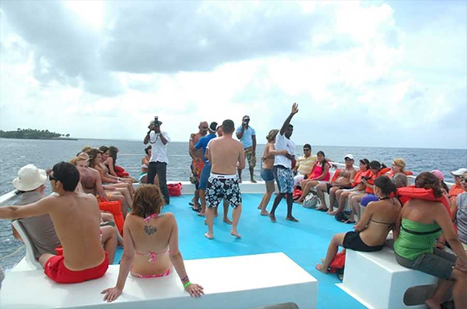 isla saona catamaran